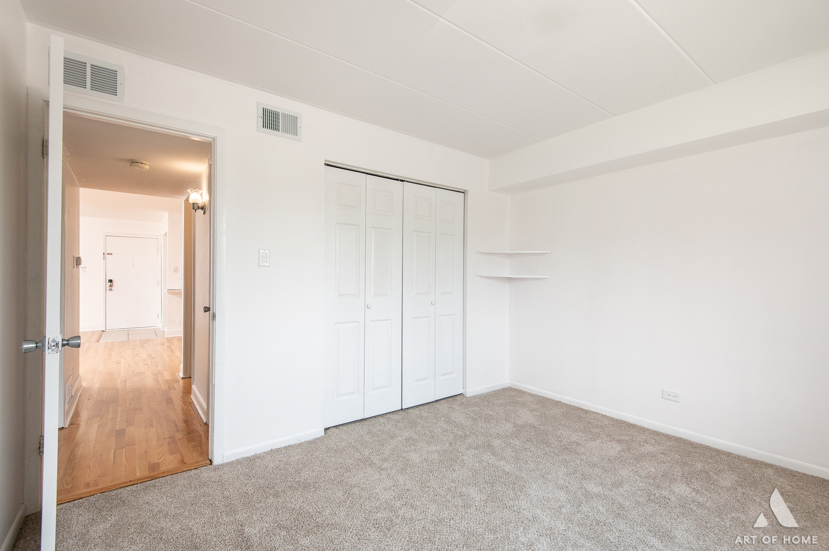 9146 W 140th Street #2SW, Orland Park, IL 60462