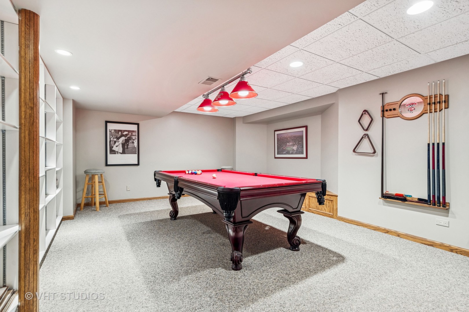 3104 Royal Fox Drive, St. Charles, IL 60174