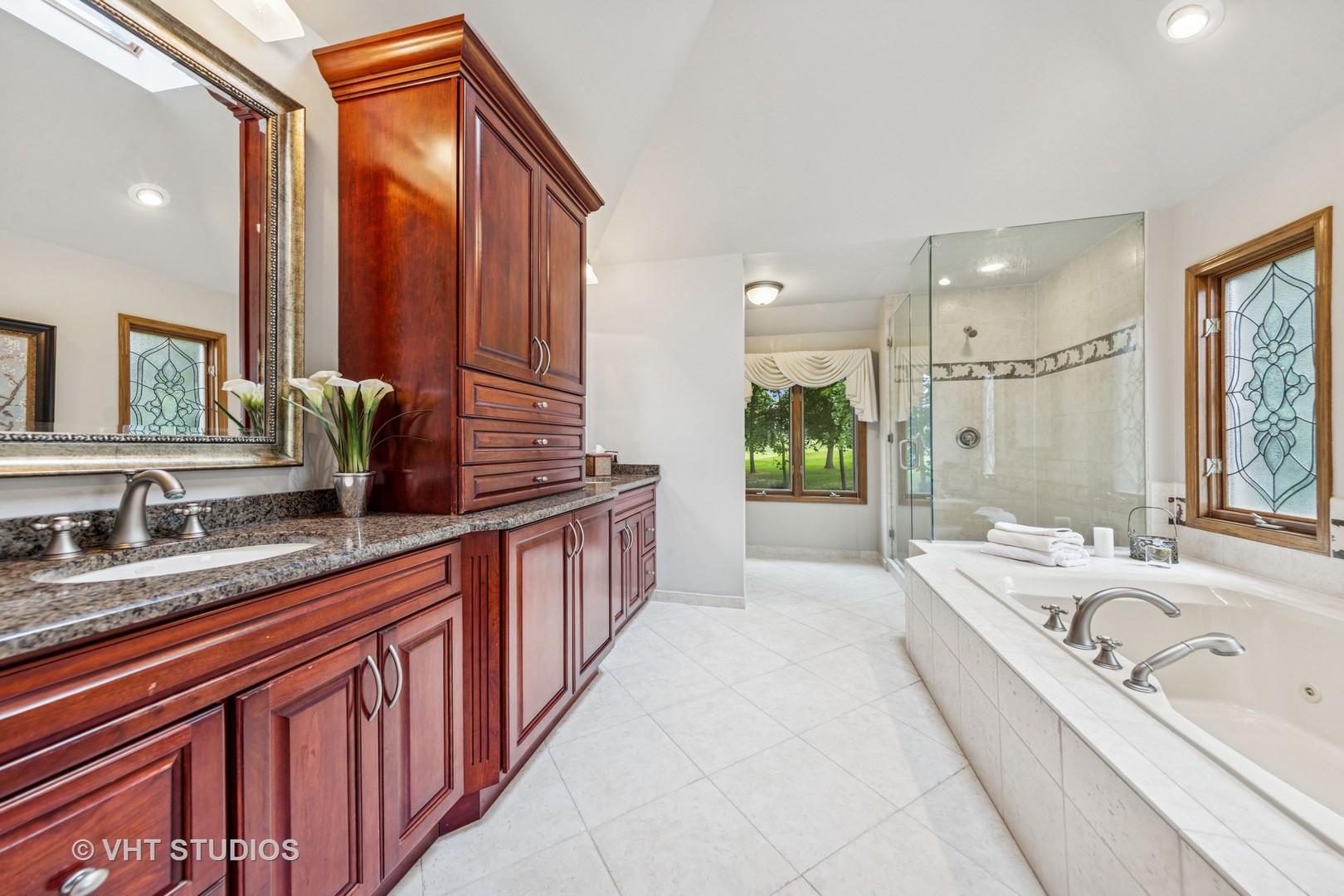 3104 Royal Fox Drive, St. Charles, IL 60174