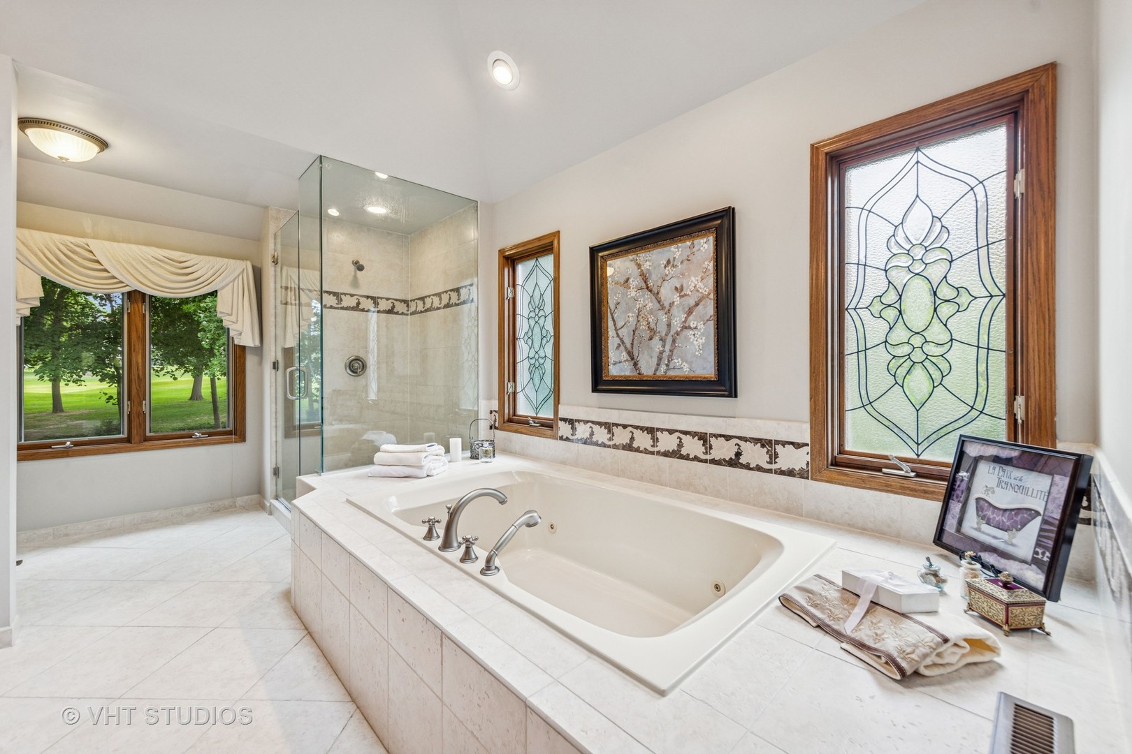 3104 Royal Fox Drive, St. Charles, IL 60174