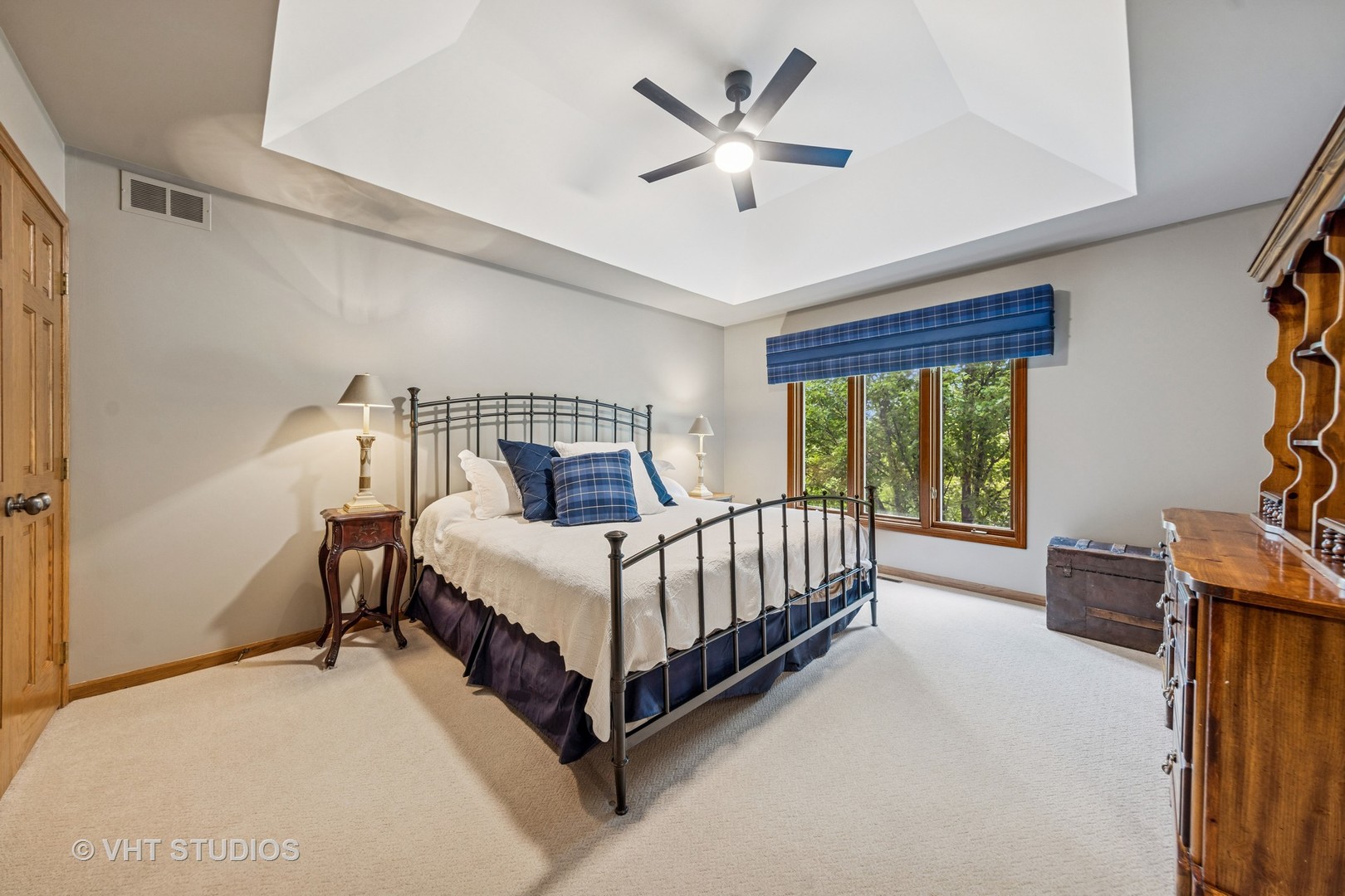3104 Royal Fox Drive, St. Charles, IL 60174