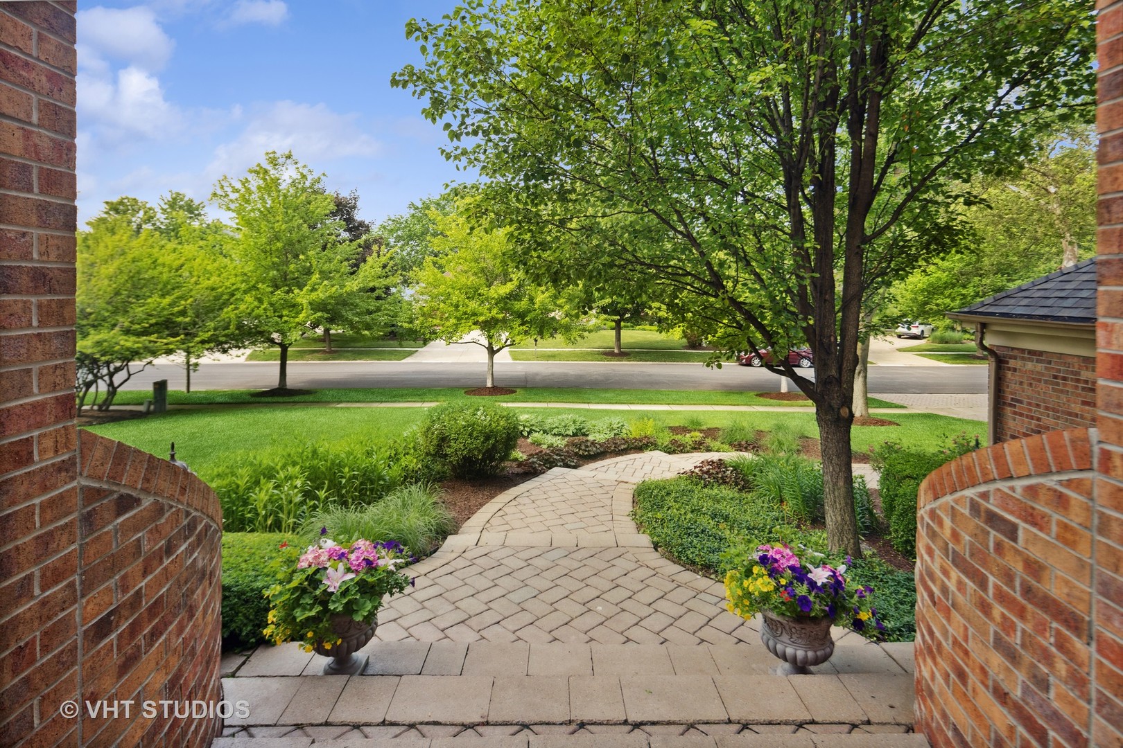 3104 Royal Fox Drive, St. Charles, IL 60174