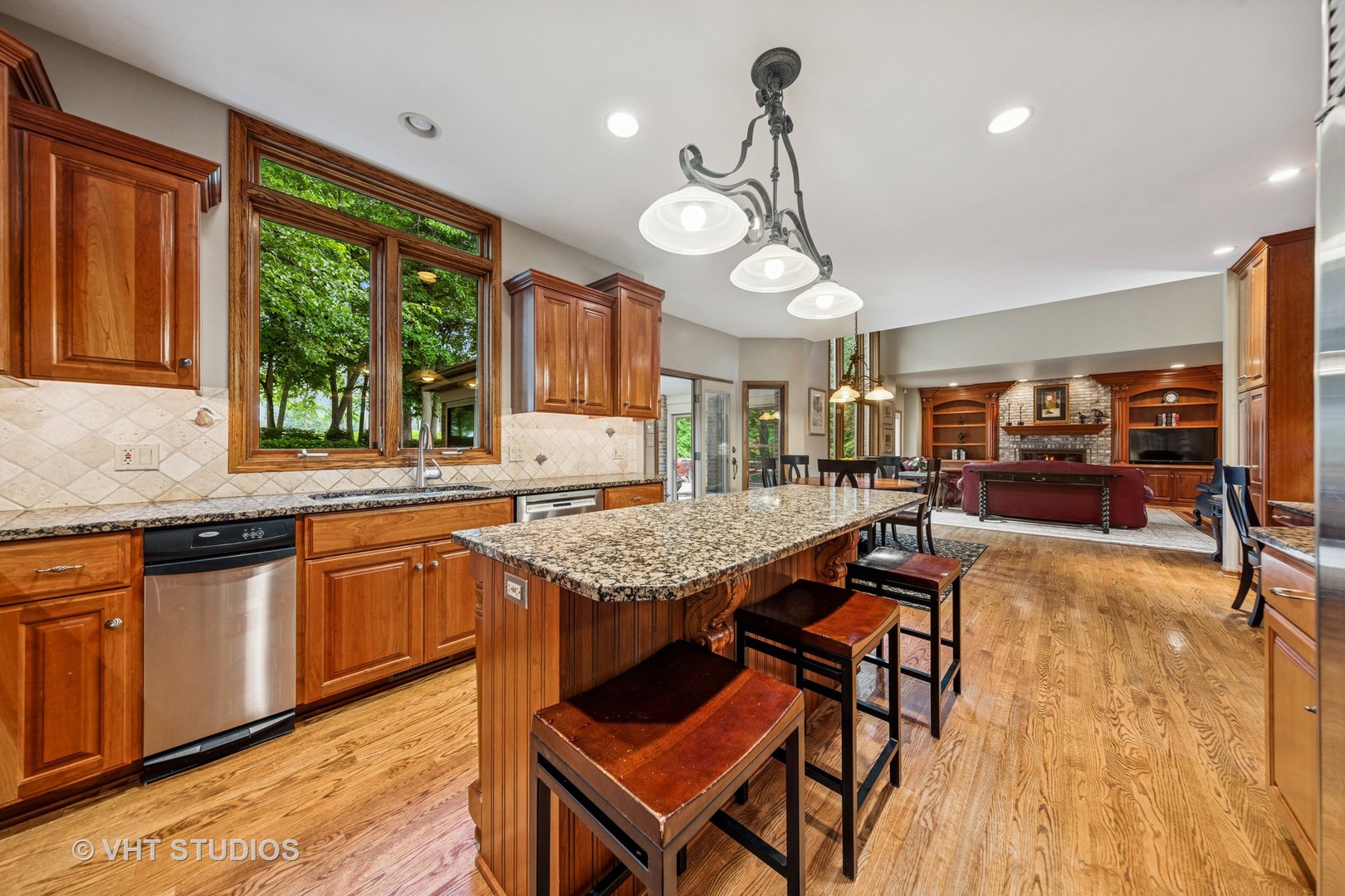 3104 Royal Fox Drive, St. Charles, IL 60174