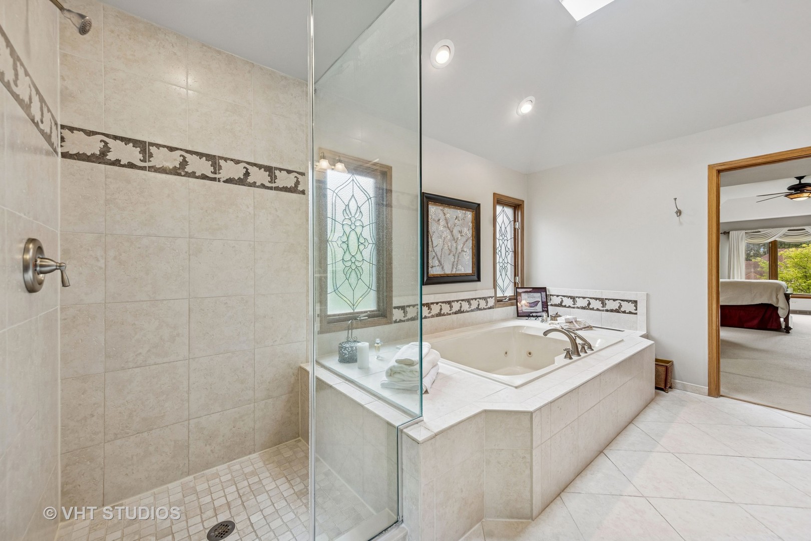 3104 Royal Fox Drive, St. Charles, IL 60174