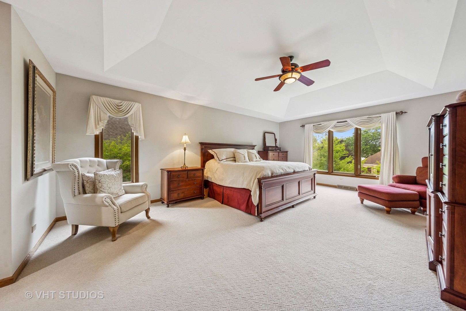 3104 Royal Fox Drive, St. Charles, IL 60174