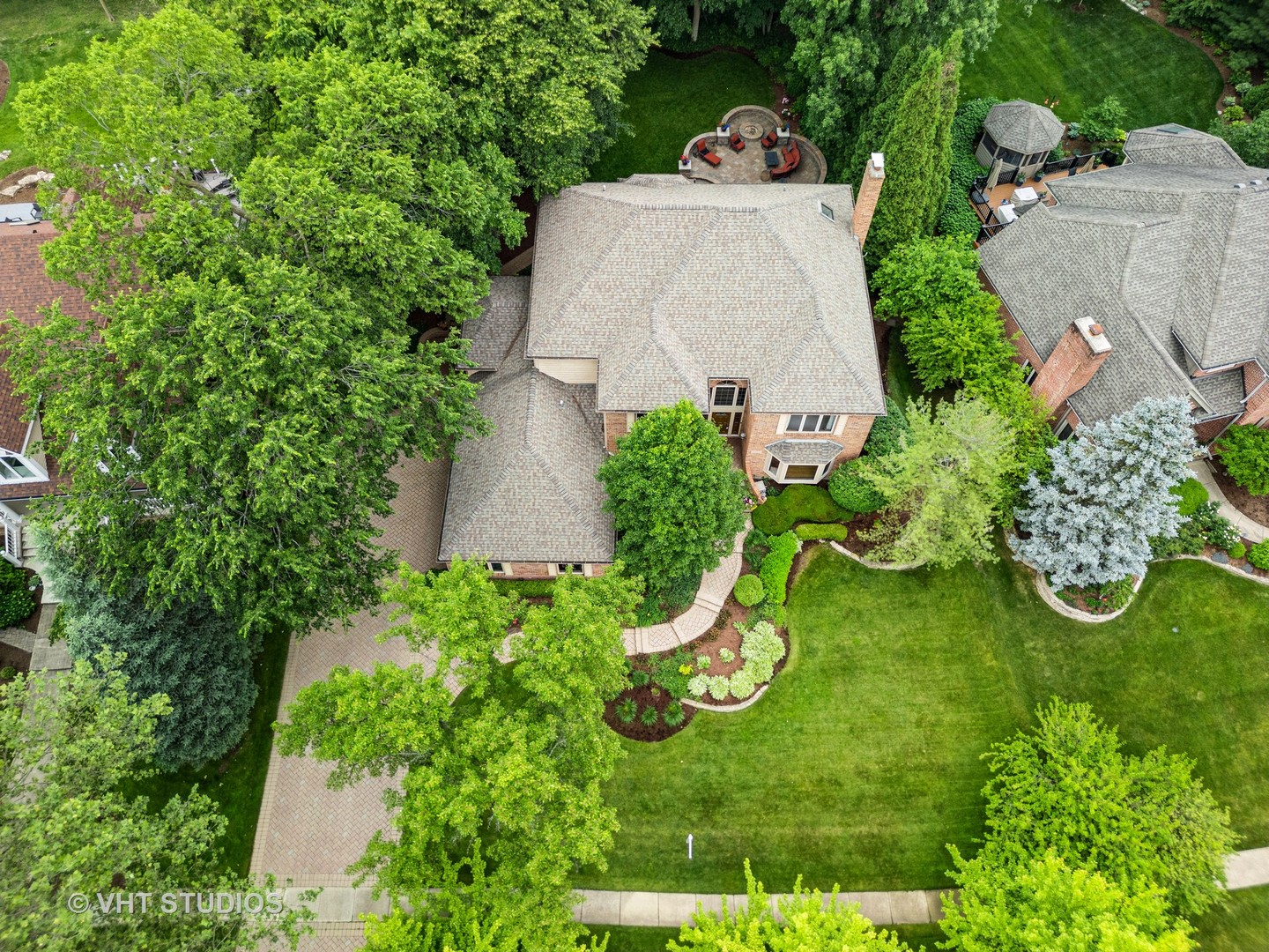 3104 Royal Fox Drive, St. Charles, IL 60174