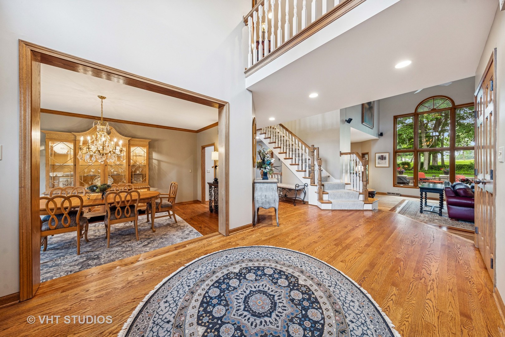 3104 Royal Fox Drive, St. Charles, IL 60174