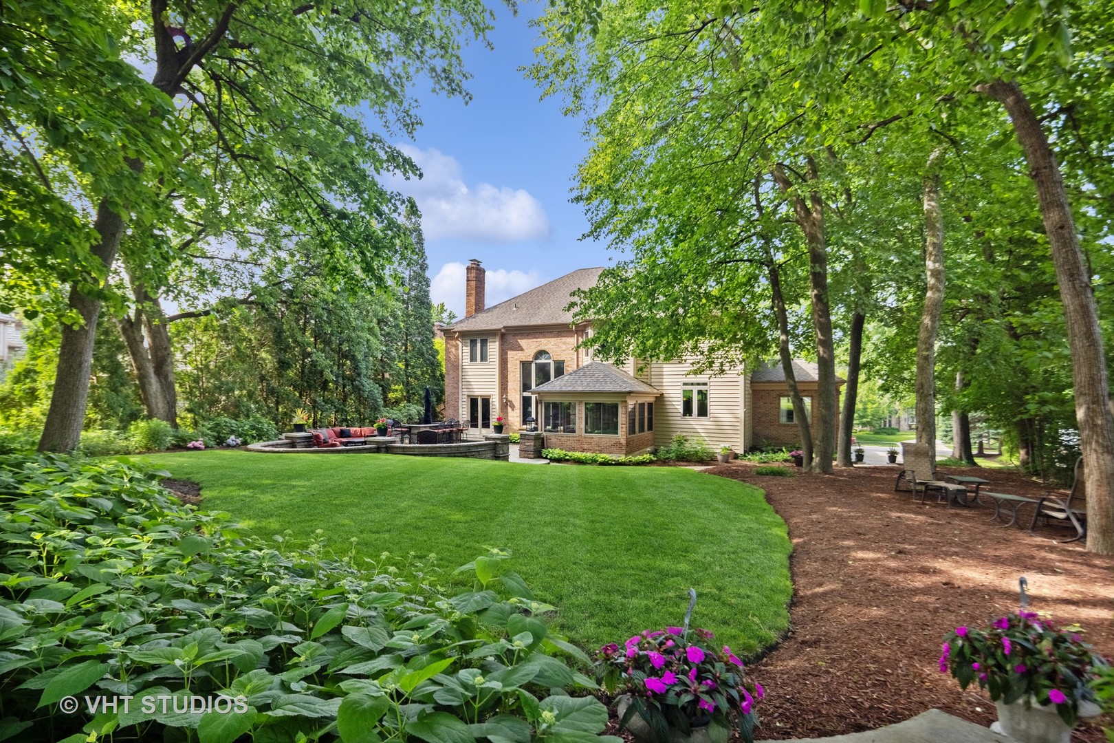 3104 Royal Fox Drive, St. Charles, IL 60174