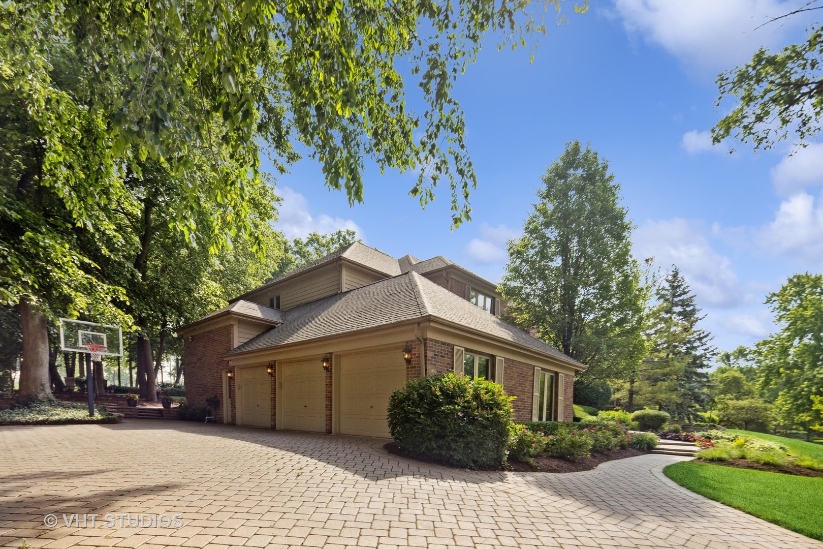 3104 Royal Fox Drive, St. Charles, IL 60174