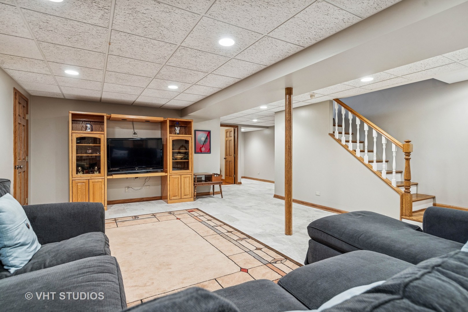 3104 Royal Fox Drive, St. Charles, IL 60174