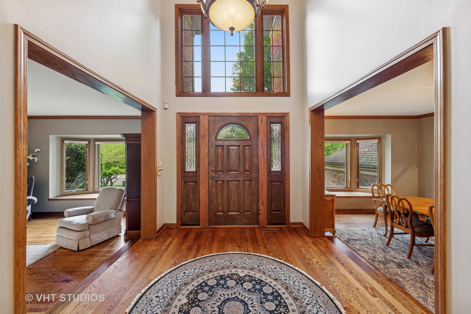 3104 Royal Fox Drive, St. Charles, IL 60174