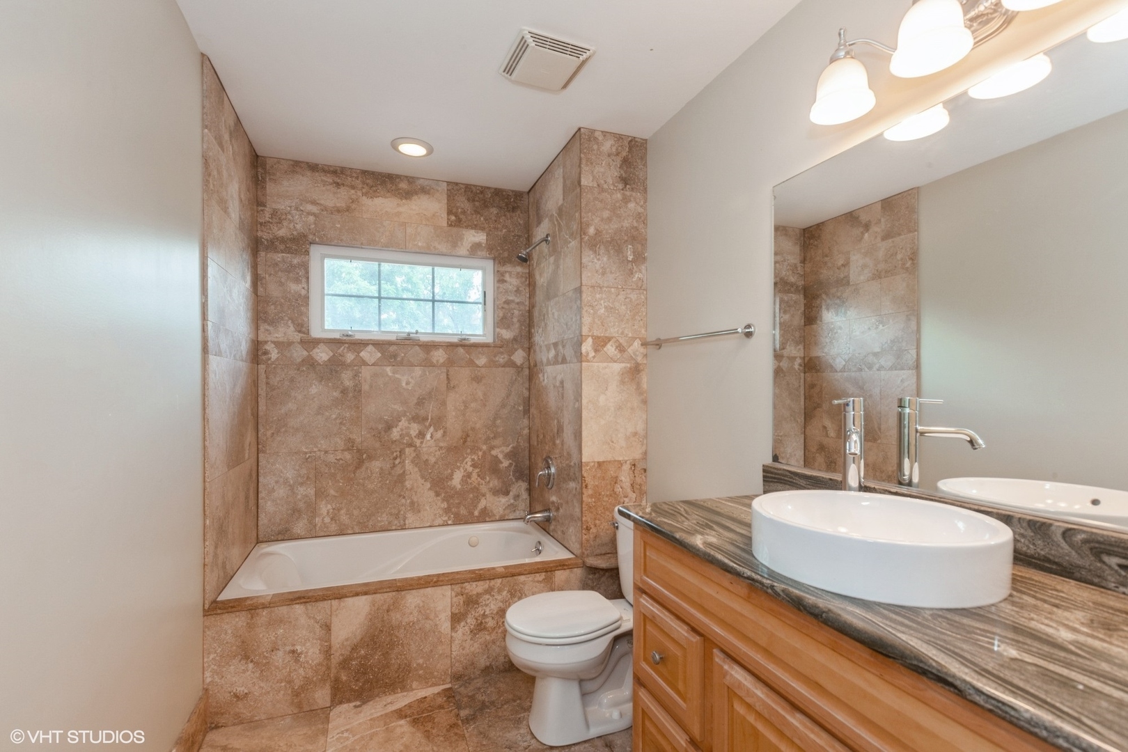 364 65th Street, Willowbrook, IL 60527