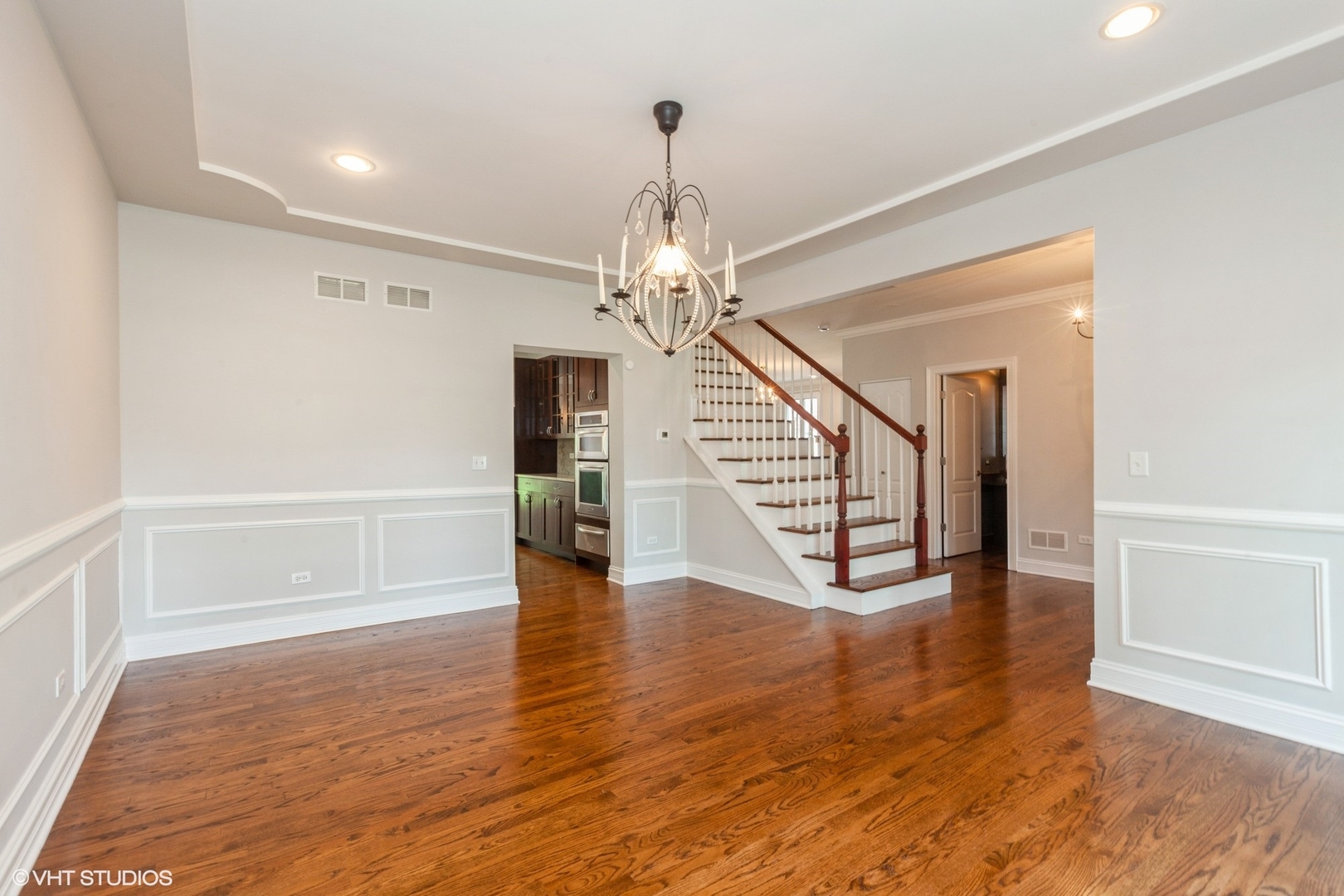 364 65th Street, Willowbrook, IL 60527