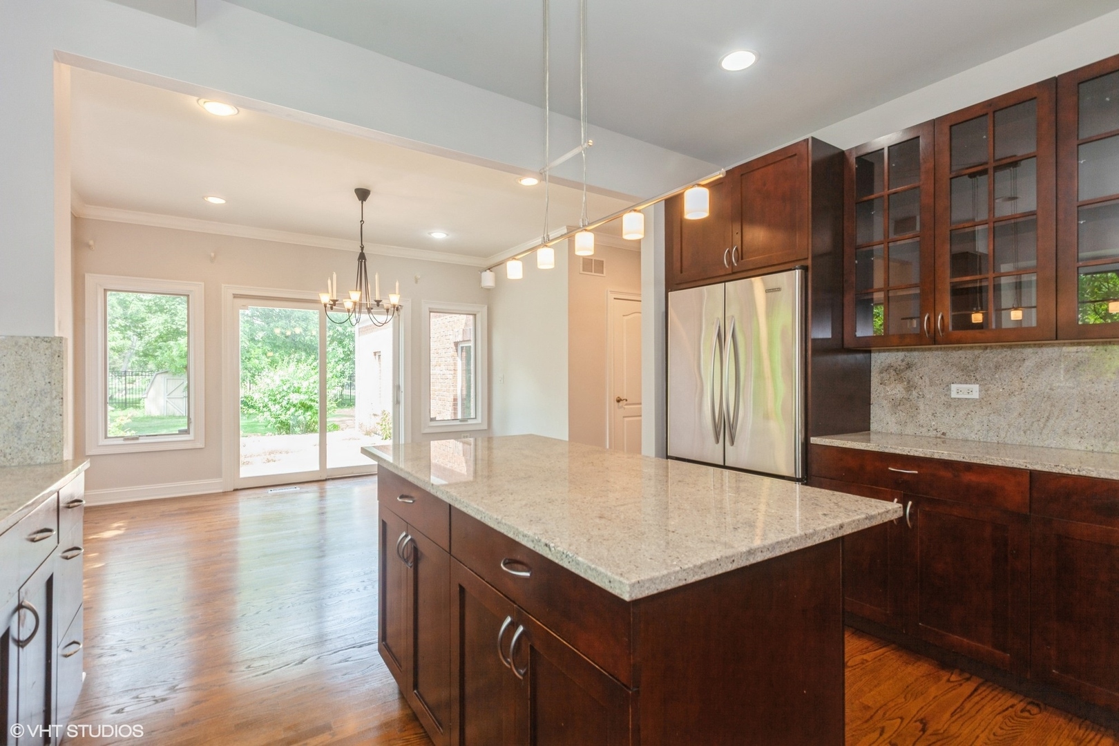 364 65th Street, Willowbrook, IL 60527