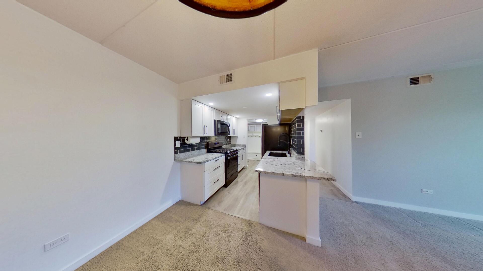 500 Redondo #308, Downers Grove, IL 60516