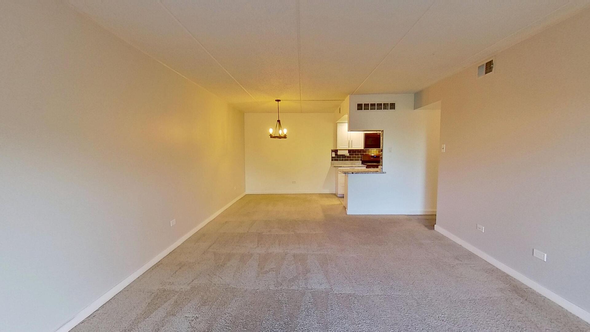 500 Redondo #308, Downers Grove, IL 60516