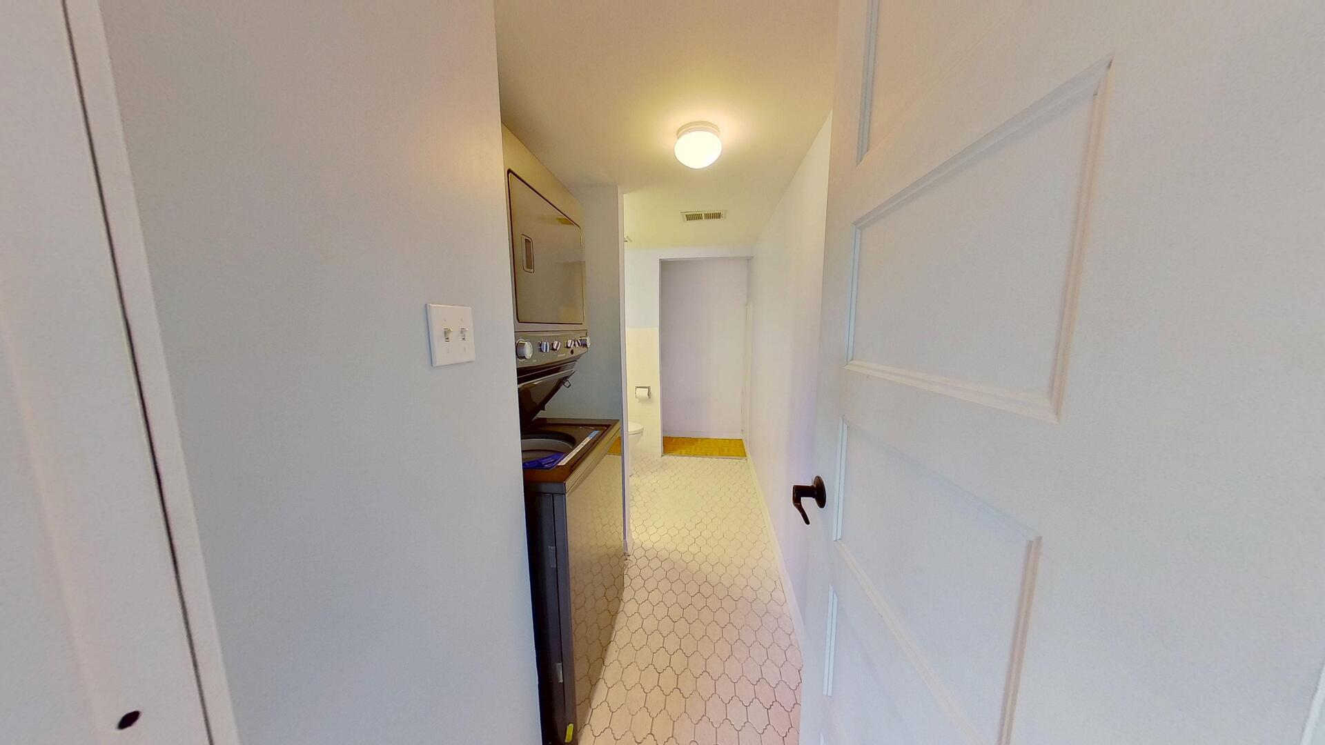 500 Redondo #308, Downers Grove, IL 60516