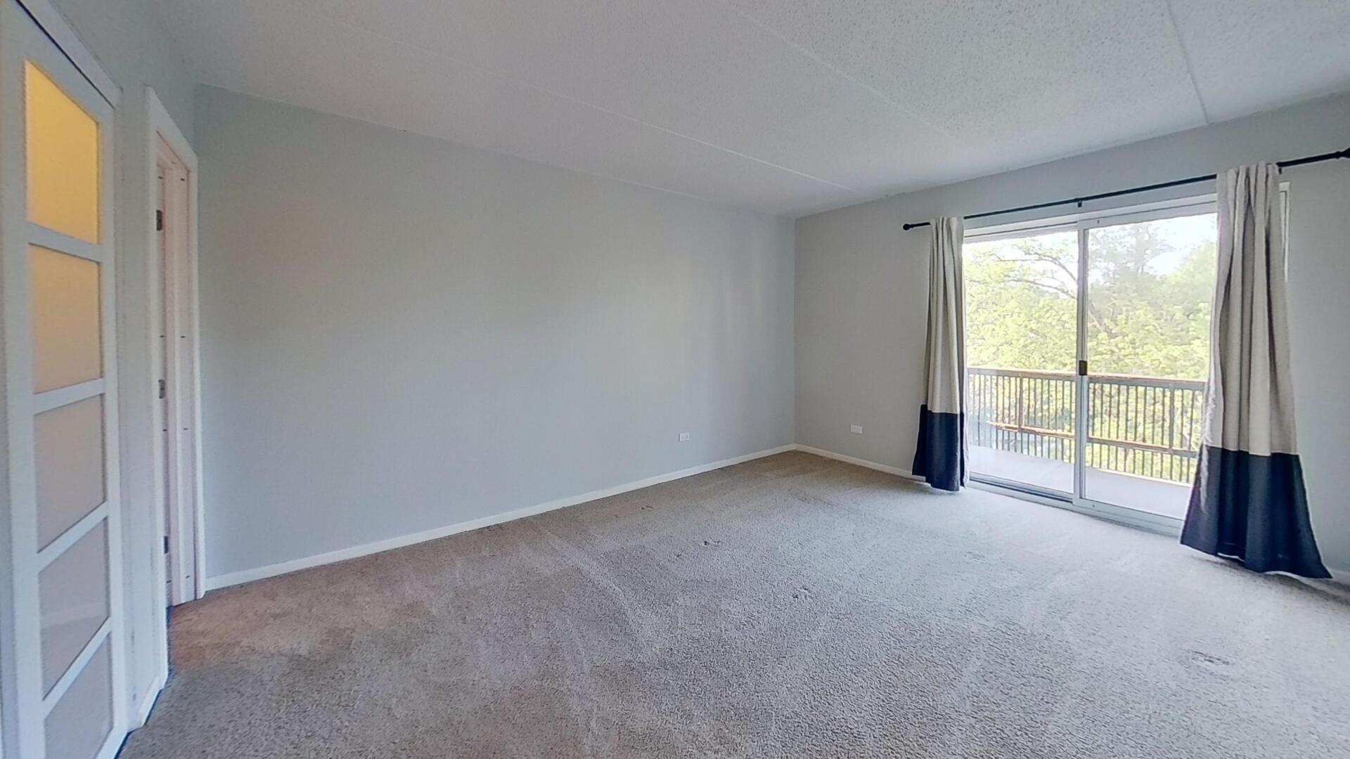 500 Redondo #308, Downers Grove, IL 60516