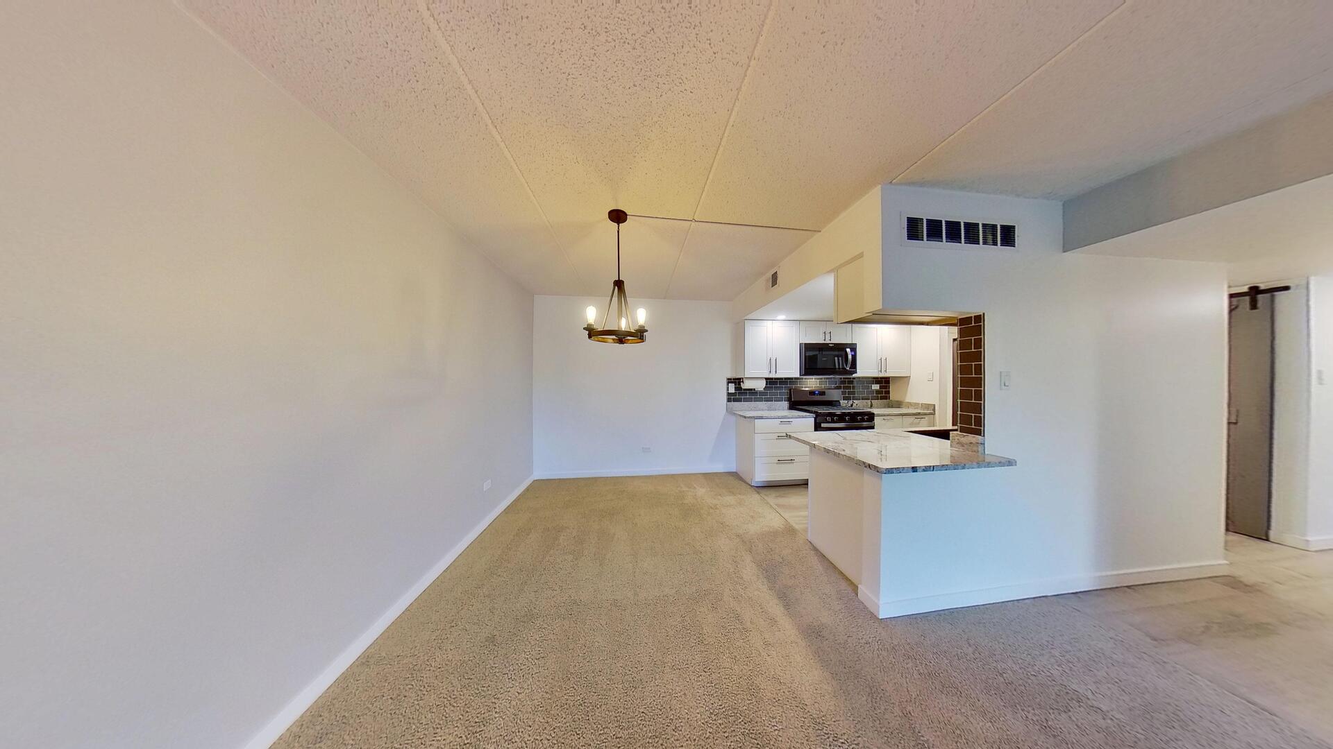 500 Redondo #308, Downers Grove, IL 60516