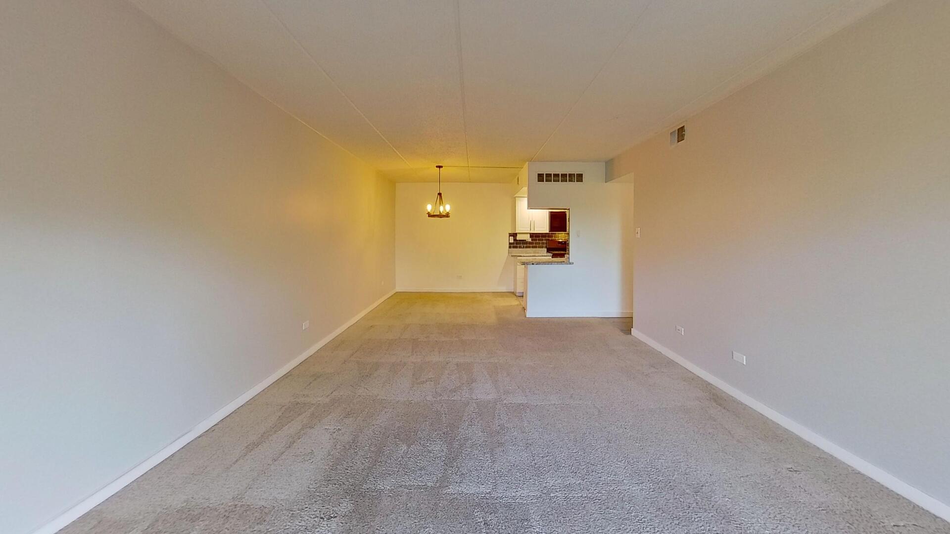 500 Redondo #308, Downers Grove, IL 60516