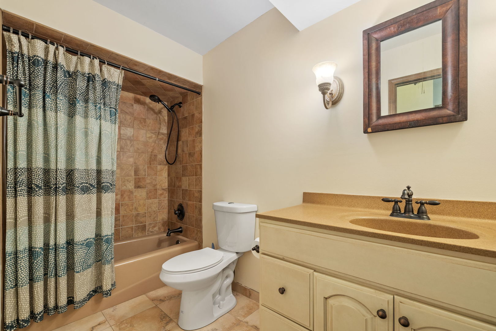 948 A SHETLAND Drive, Frankfort, IL 60423