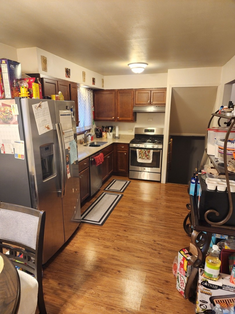 319 Serena Drive, Chicago Heights, IL 60411