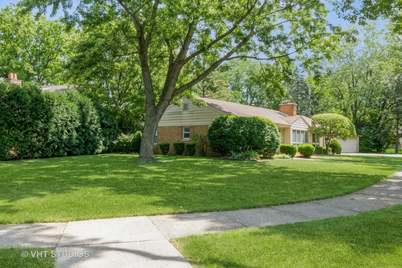 2601 Gordon Drive, Flossmoor, IL 60422