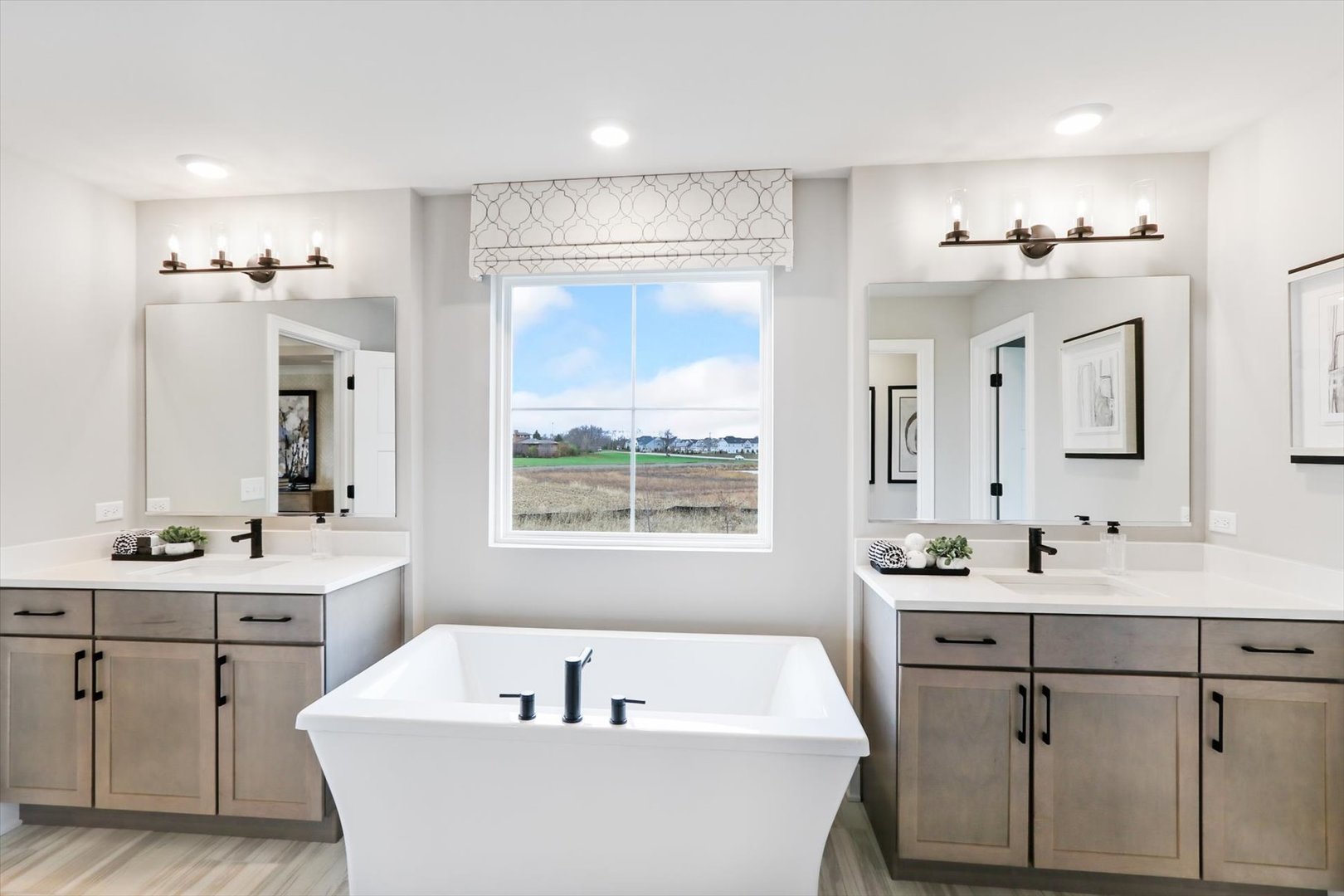 26101 W Sherwood Circle, Plainfield, IL 60585