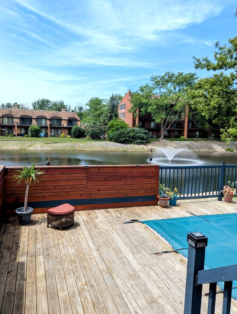 9646 Wooded Path Drive, Palos Hills, IL 60465