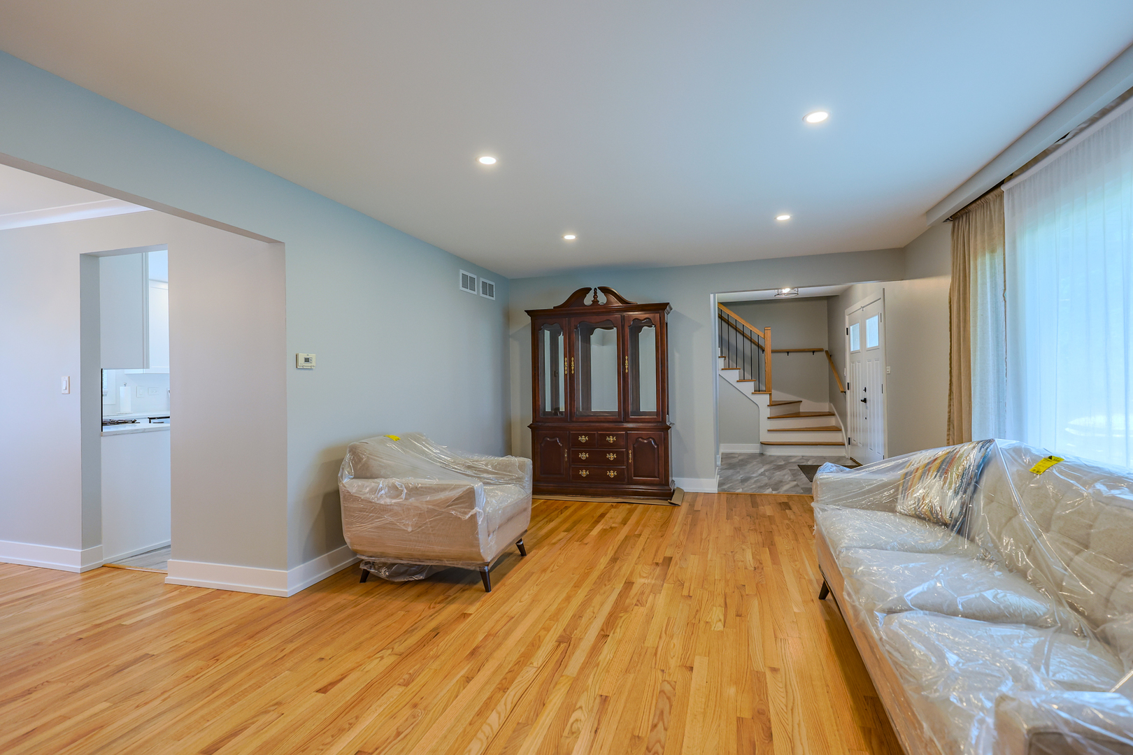 3145 Hillside Lane, Darien, IL 60561