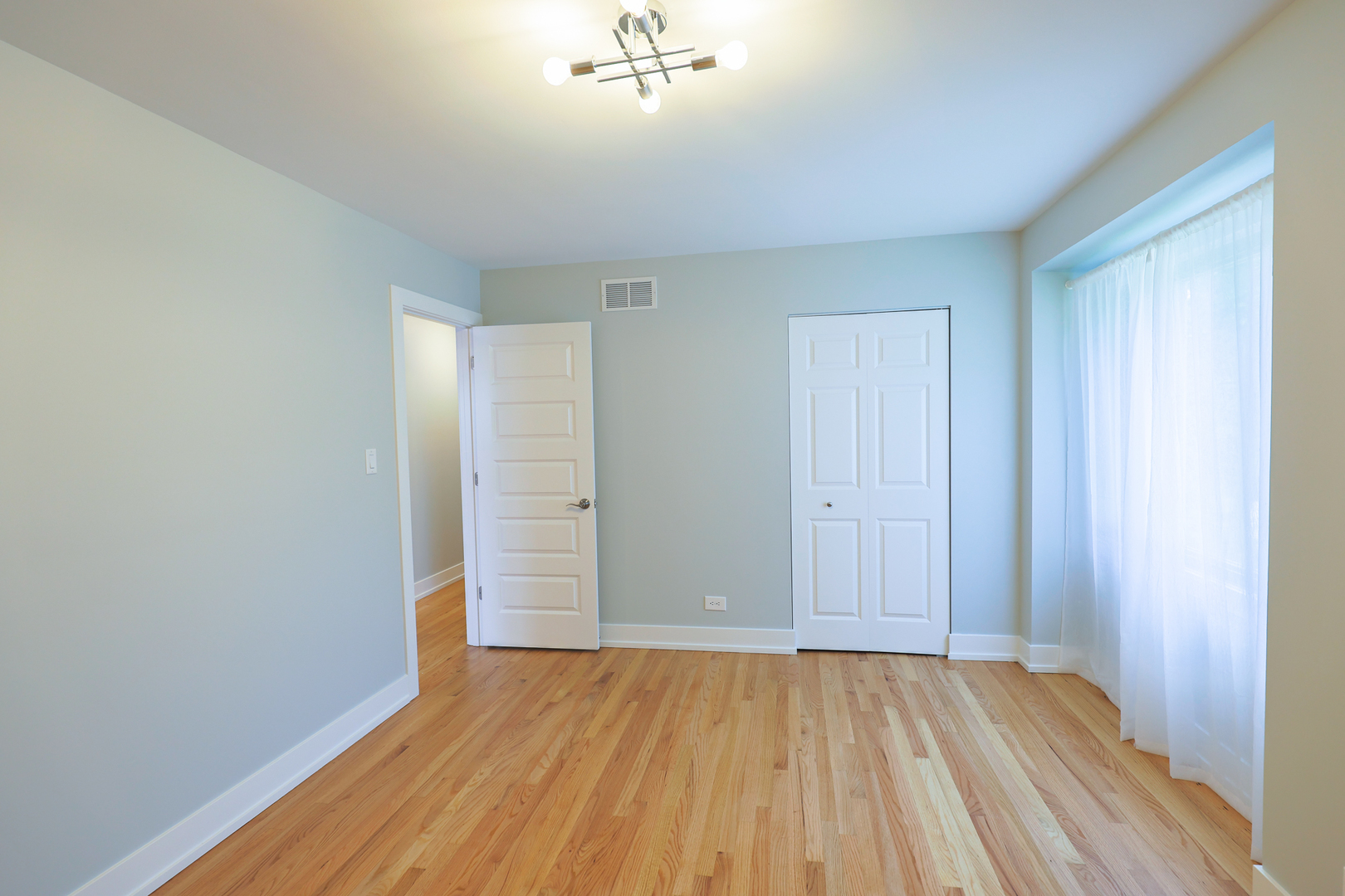 3145 Hillside Lane, Darien, IL 60561