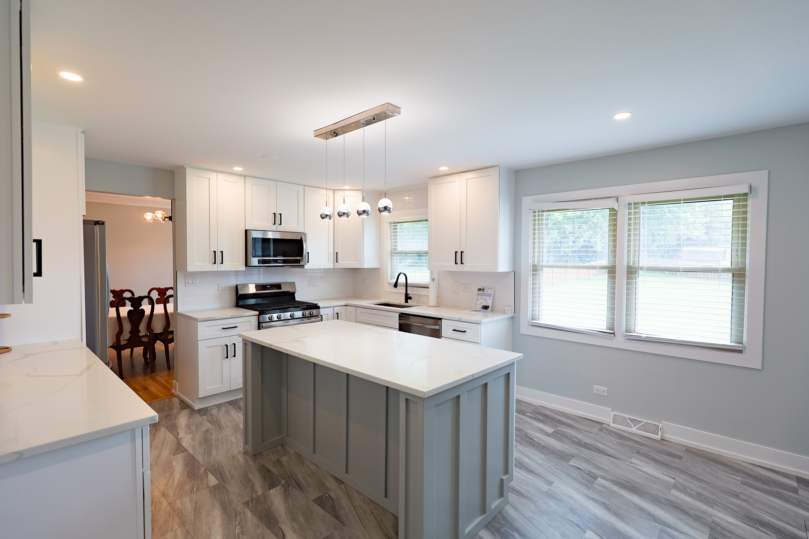 3145 Hillside Lane, Darien, IL 60561