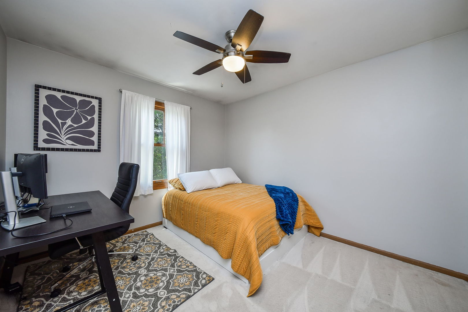 27W108 Walnut Drive, Winfield, IL 60190