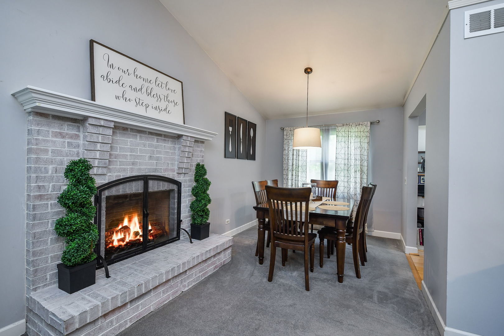 27W108 Walnut Drive, Winfield, IL 60190