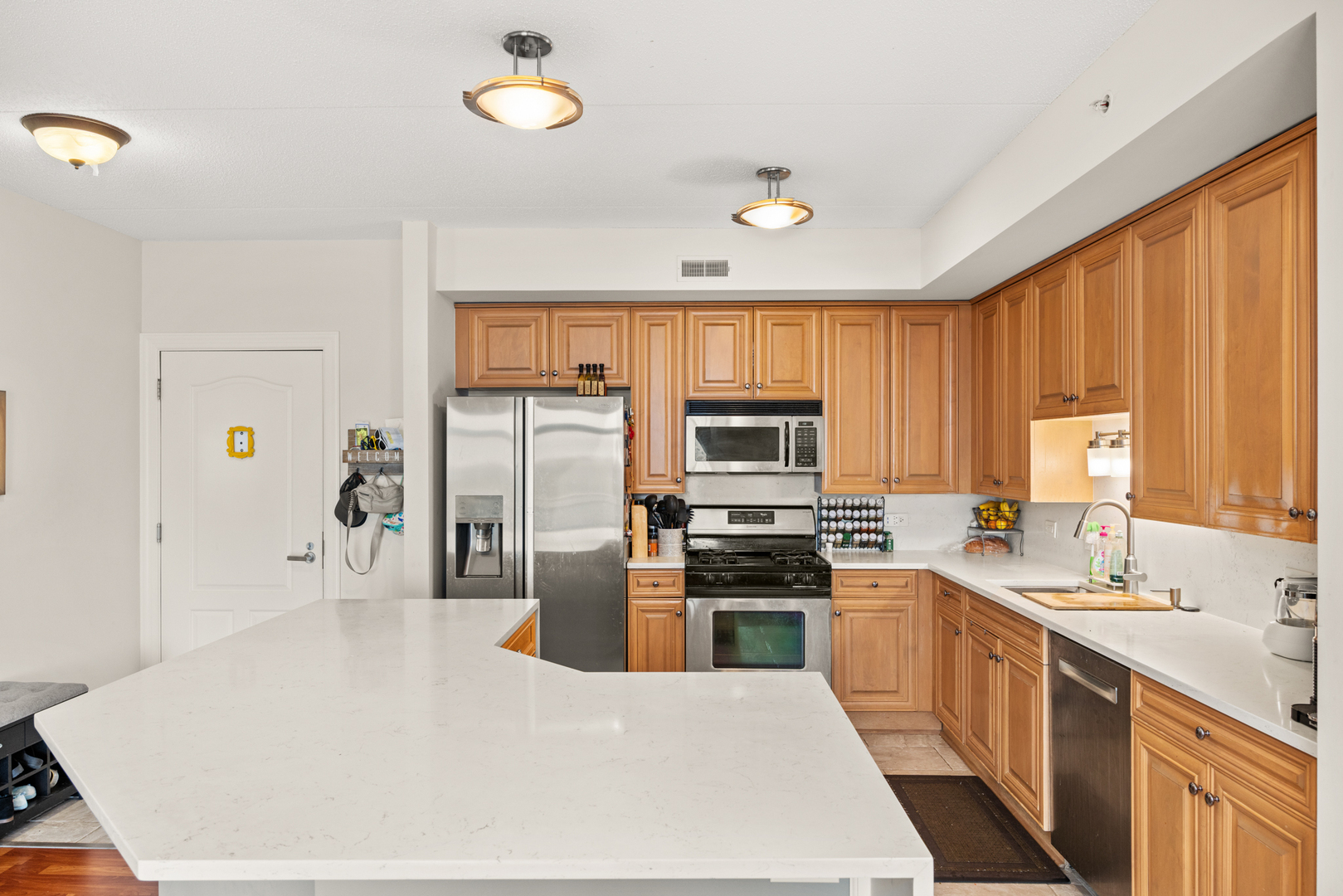 8340 Callie Avenue #506, Morton Grove, IL 60053