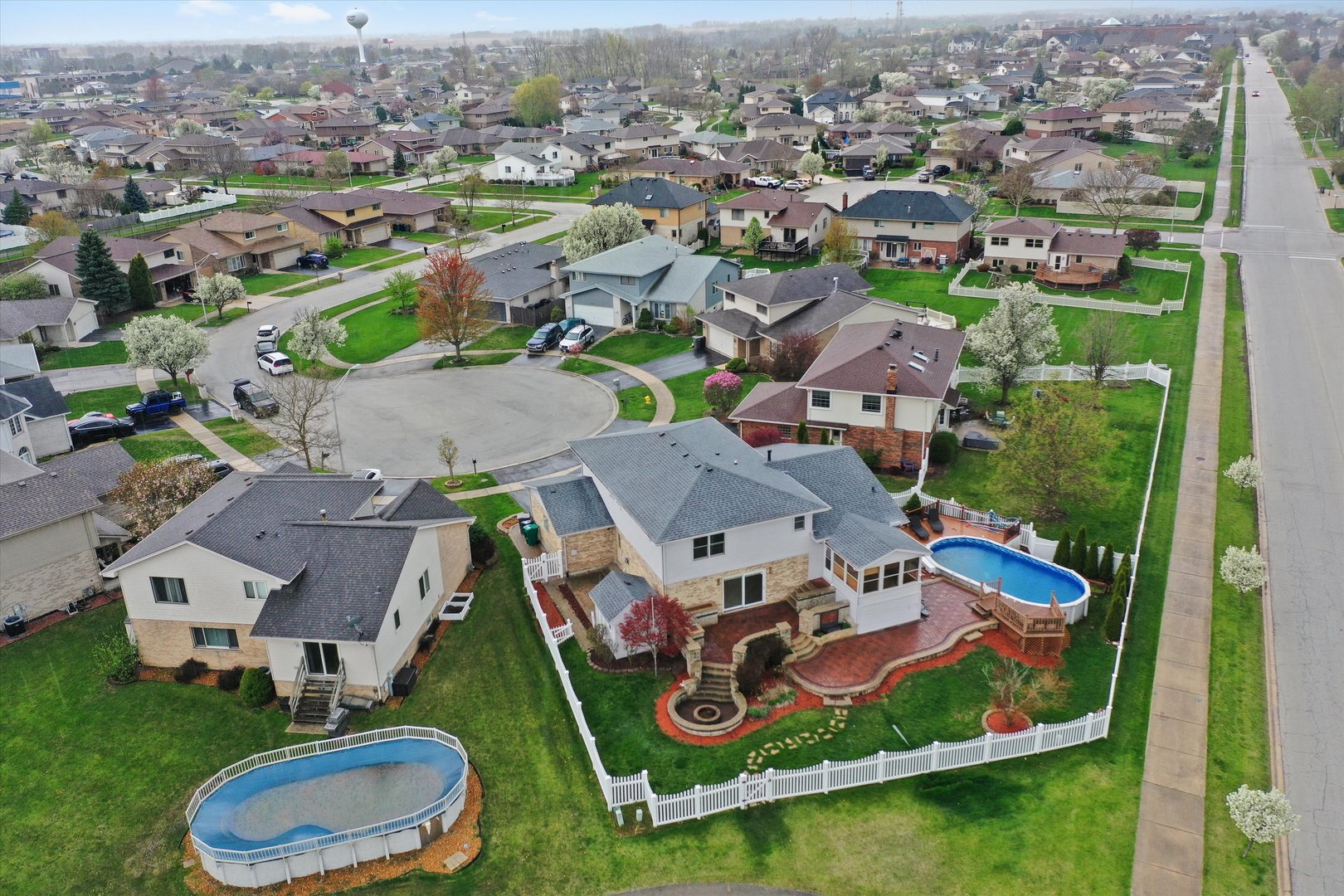 9028 Robin Court, Orland Hills, IL 60487