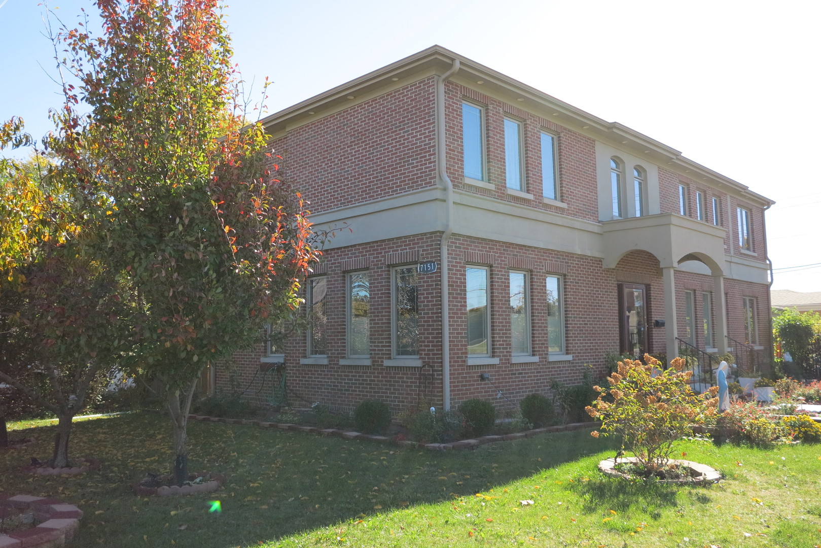 7151 Church Street, Morton Grove, IL 60053