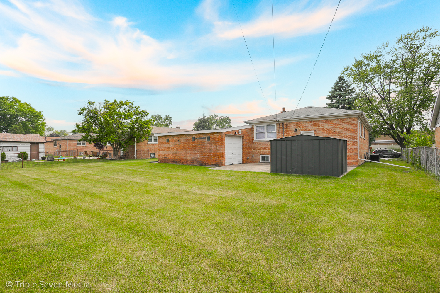 7939 Neva Avenue, Burbank, IL 60459