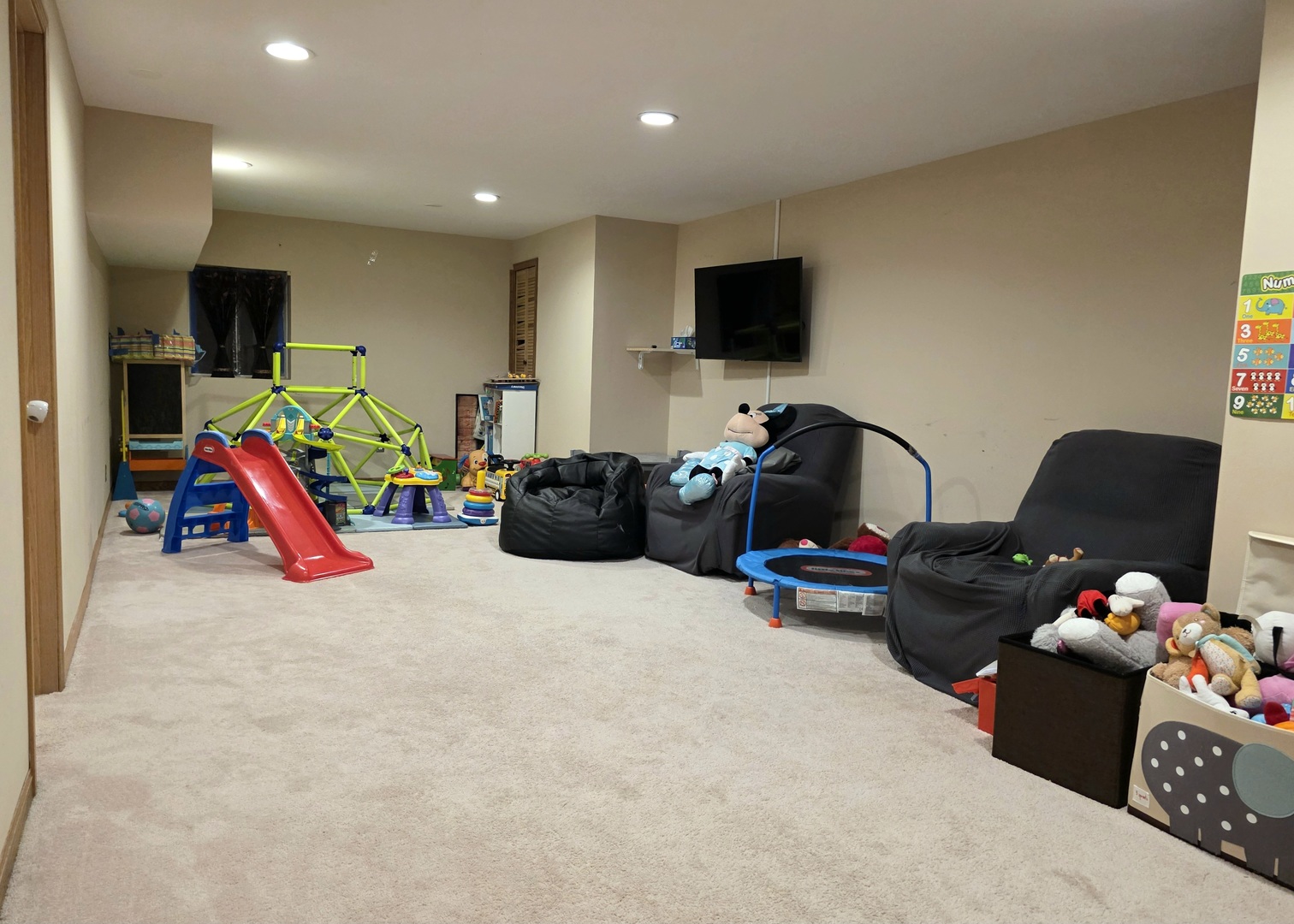 11000 Deblin Lane, Oak Lawn, IL 60453