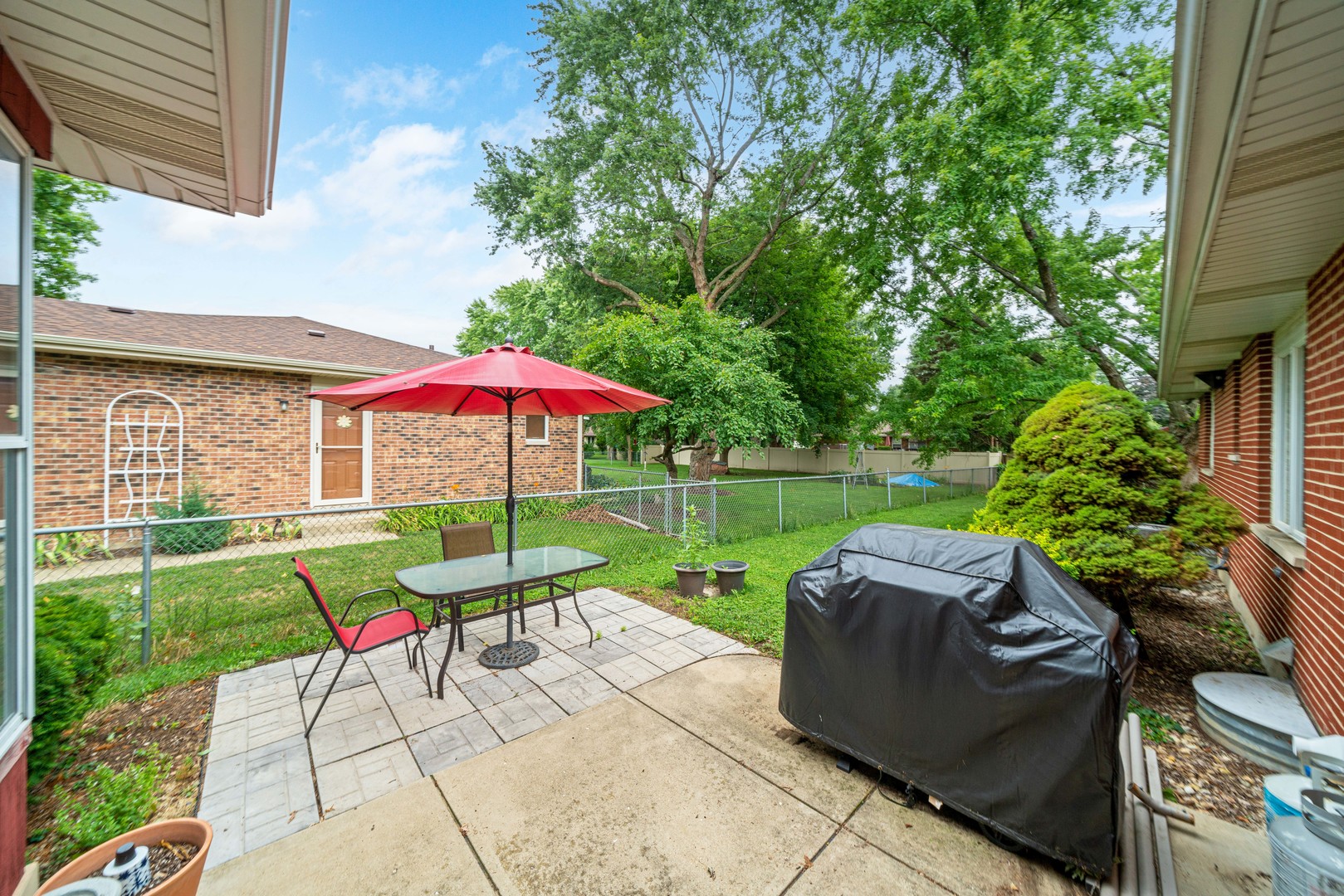 1204 Prairie Lane, Yorkville, IL 60560
