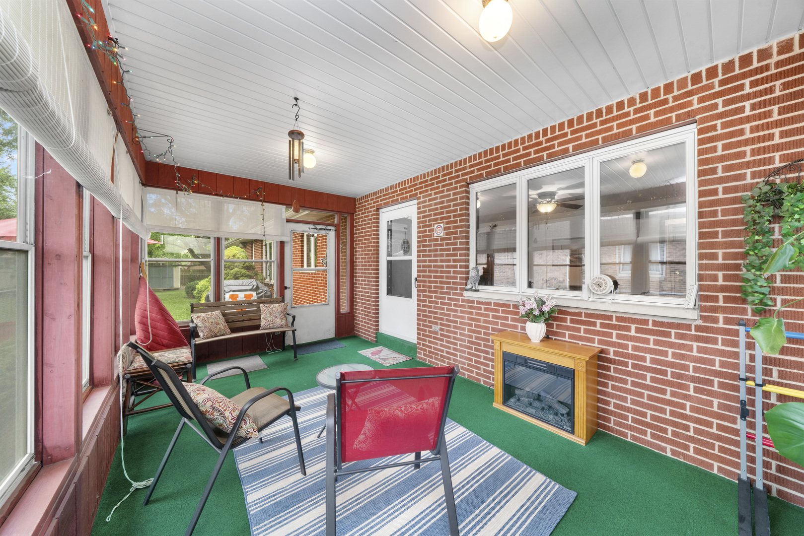 1204 Prairie Lane, Yorkville, IL 60560