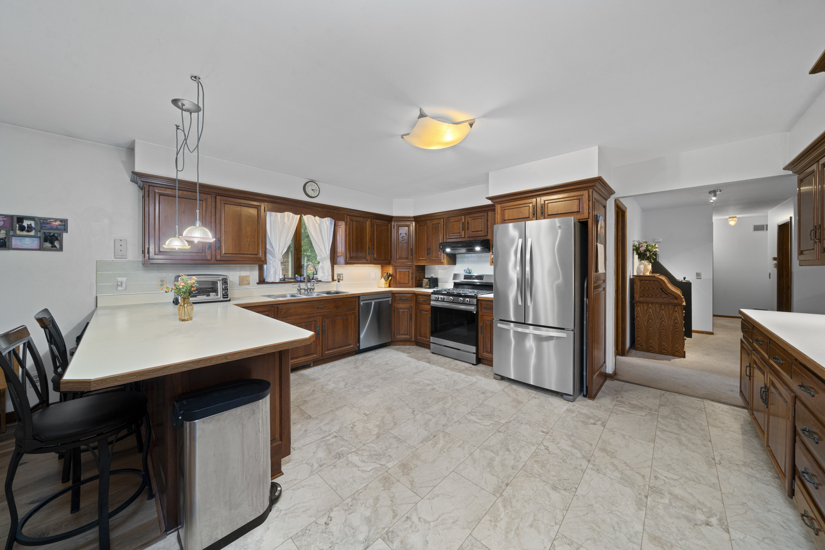 1204 Prairie Lane, Yorkville, IL 60560