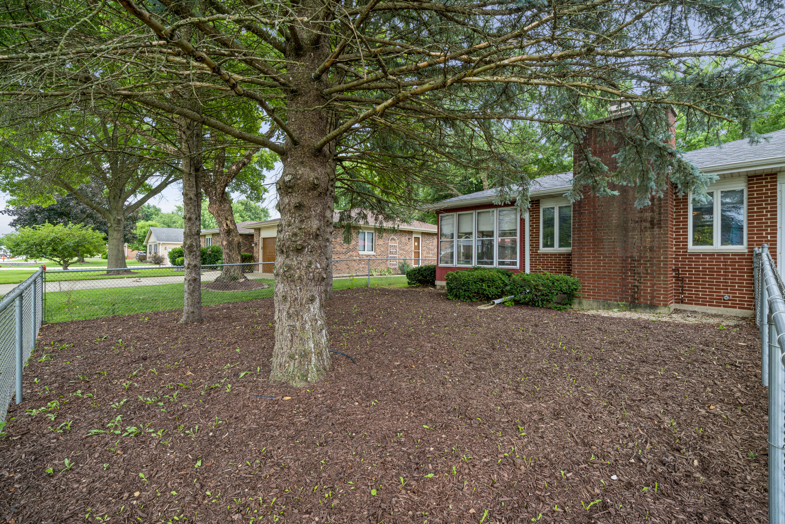 1204 Prairie Lane, Yorkville, IL 60560