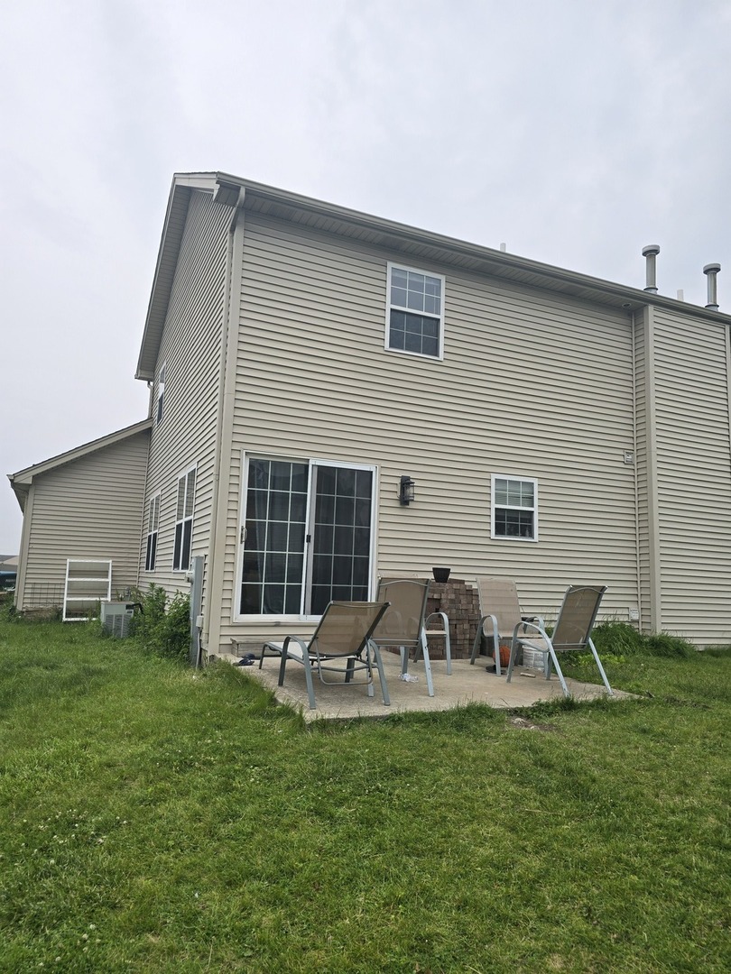 603 CIRCLE Drive, Coal City, IL 60416