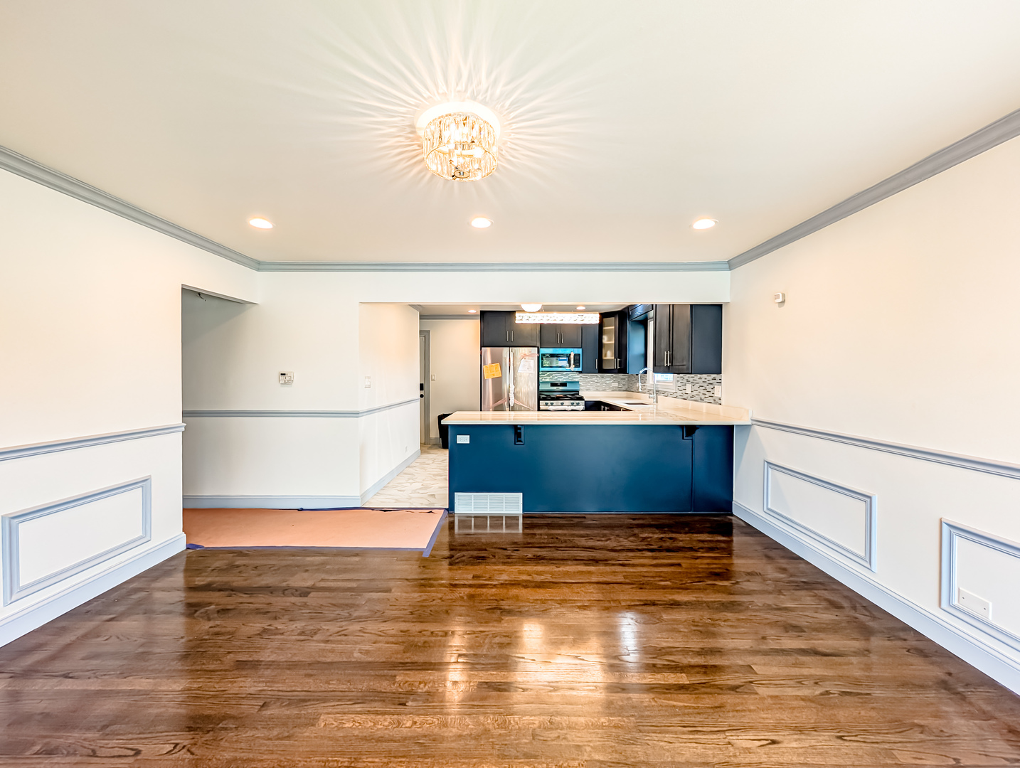 401 W 14th Place, Chicago Heights, IL 60411