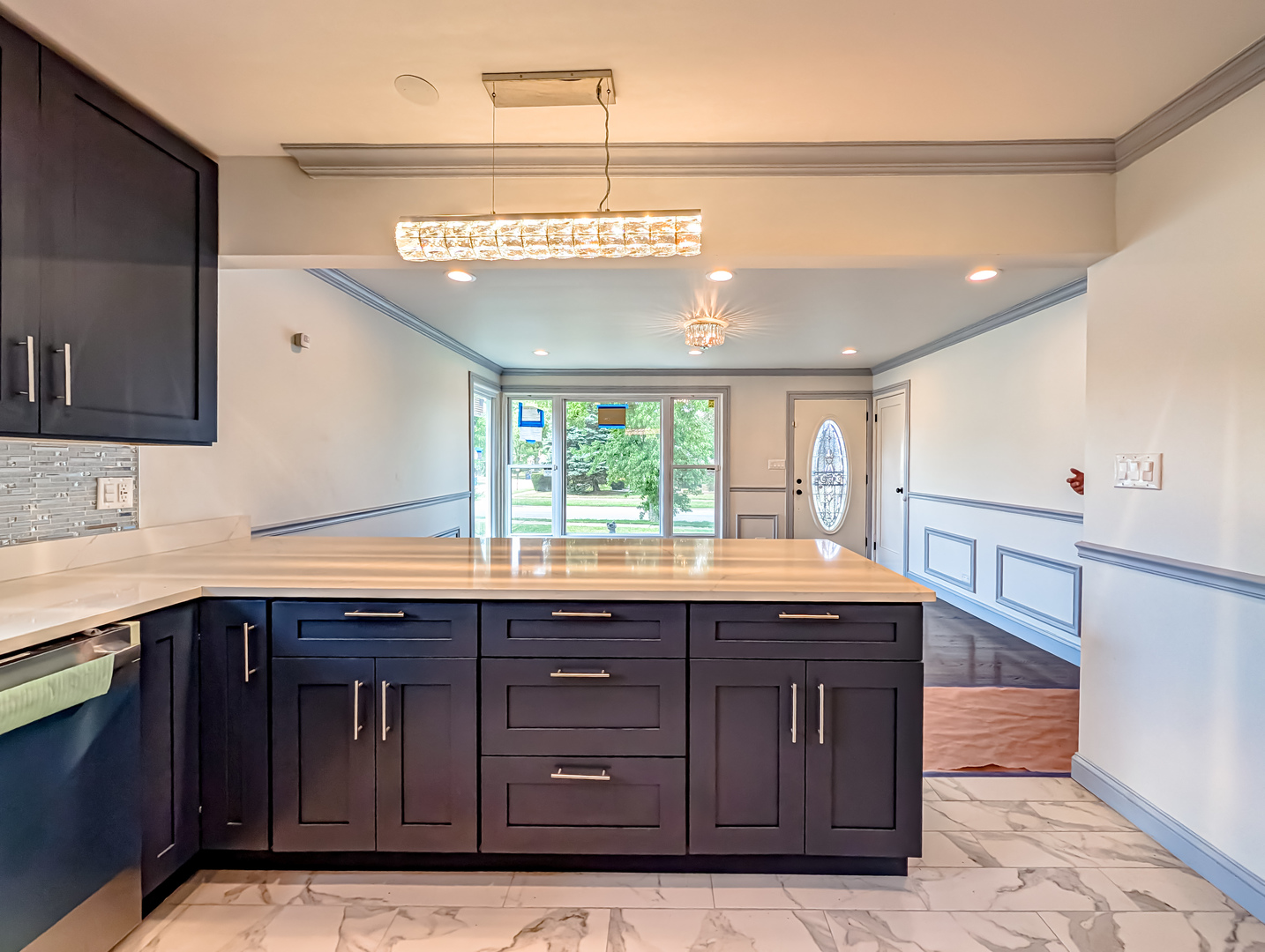 401 W 14th Place, Chicago Heights, IL 60411