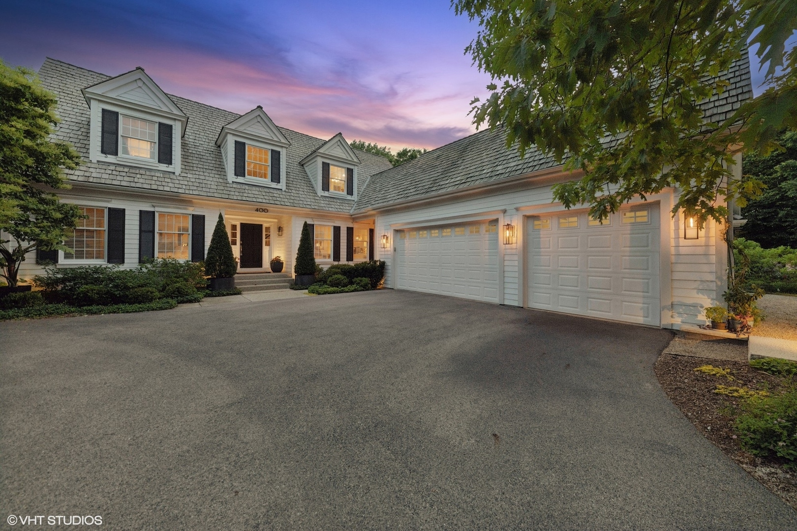 400 Saint Andrews Lane, Gurnee, IL 60031