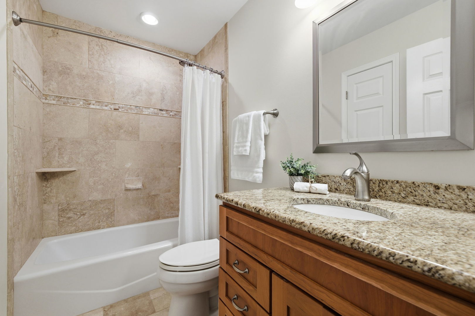 2225 Beaumont Court, Aurora, IL 60502