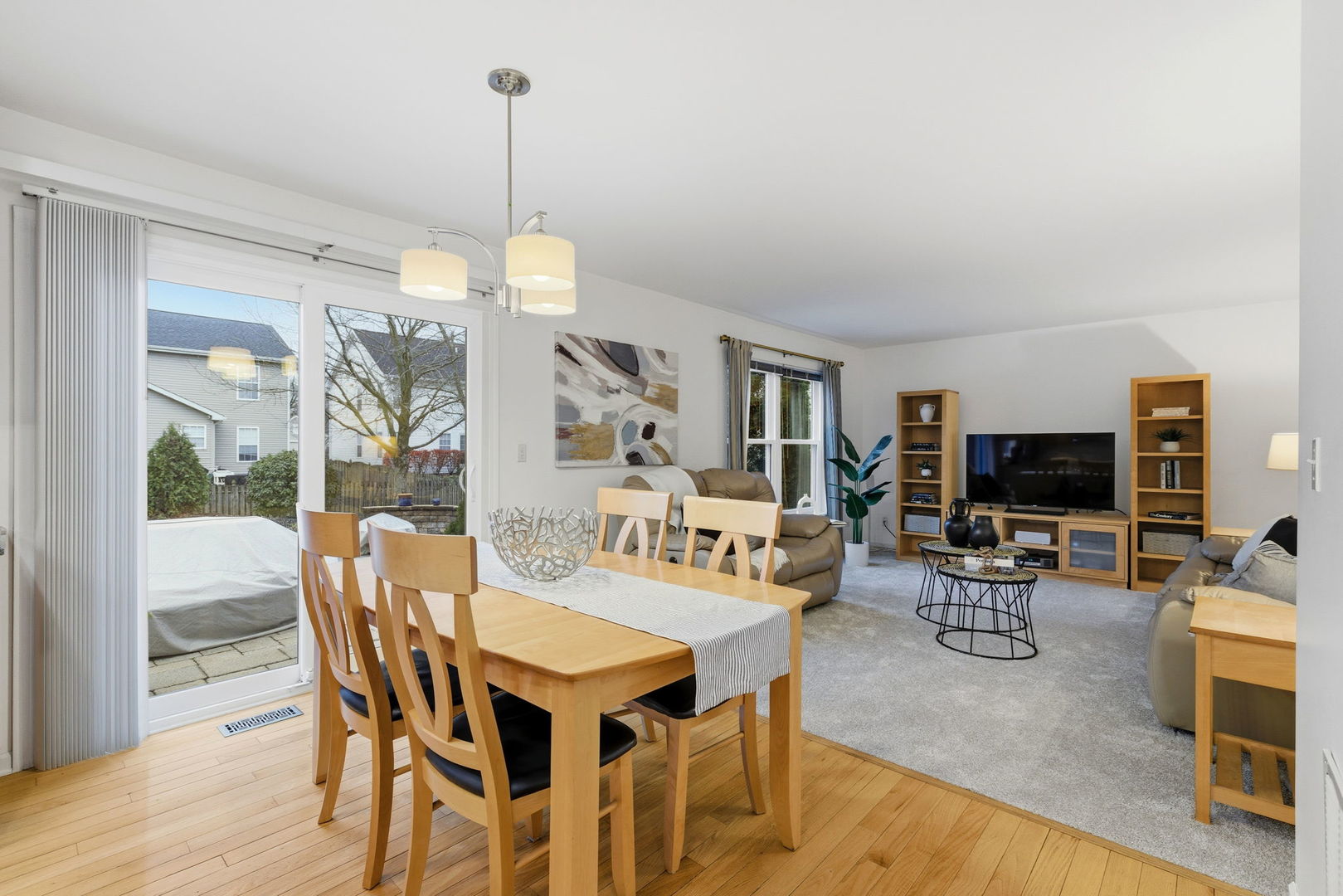 2225 Beaumont Court, Aurora, IL 60502