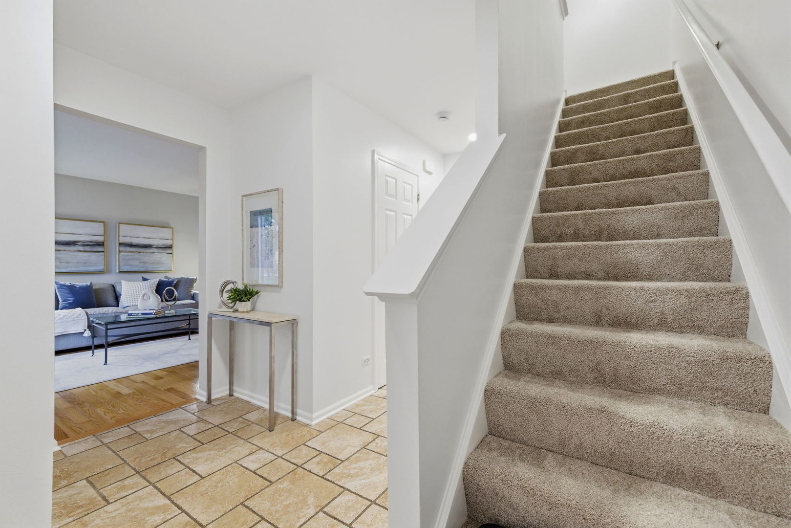 2225 Beaumont Court, Aurora, IL 60502